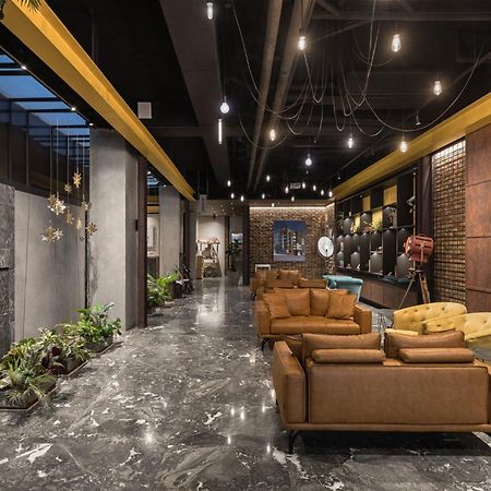Hotel Leisure 台南行旅-巷弄潮旅 Eksteriør billede